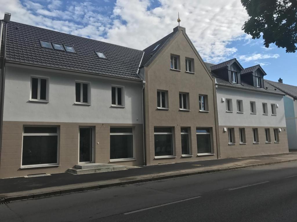 Frundsberg-Apartment ميندلهايم المظهر الخارجي الصورة